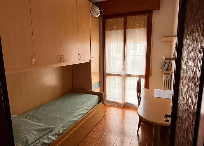 Daire Vale Home-ampio Vicino Al Mare