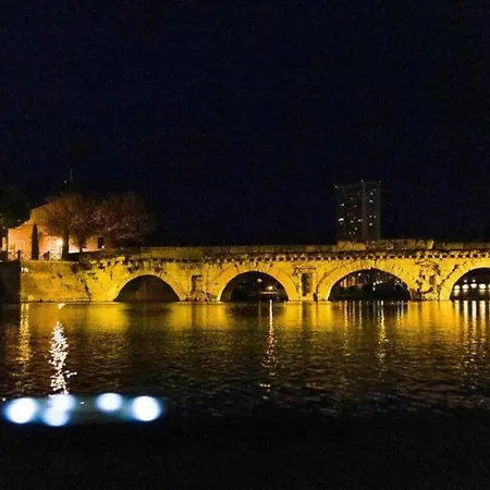 Vale Home-ampio Vicino Al Mare 里米尼