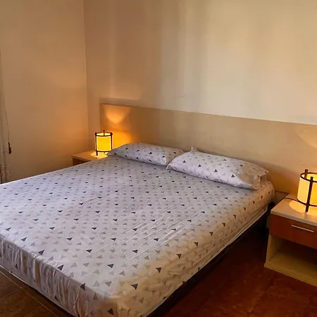 Vale Home-ampio Vicino Al Mare 公寓